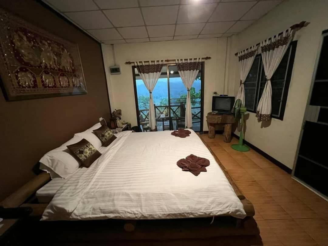 Khunyuam Resort Ban Khun Yuam Exterior foto